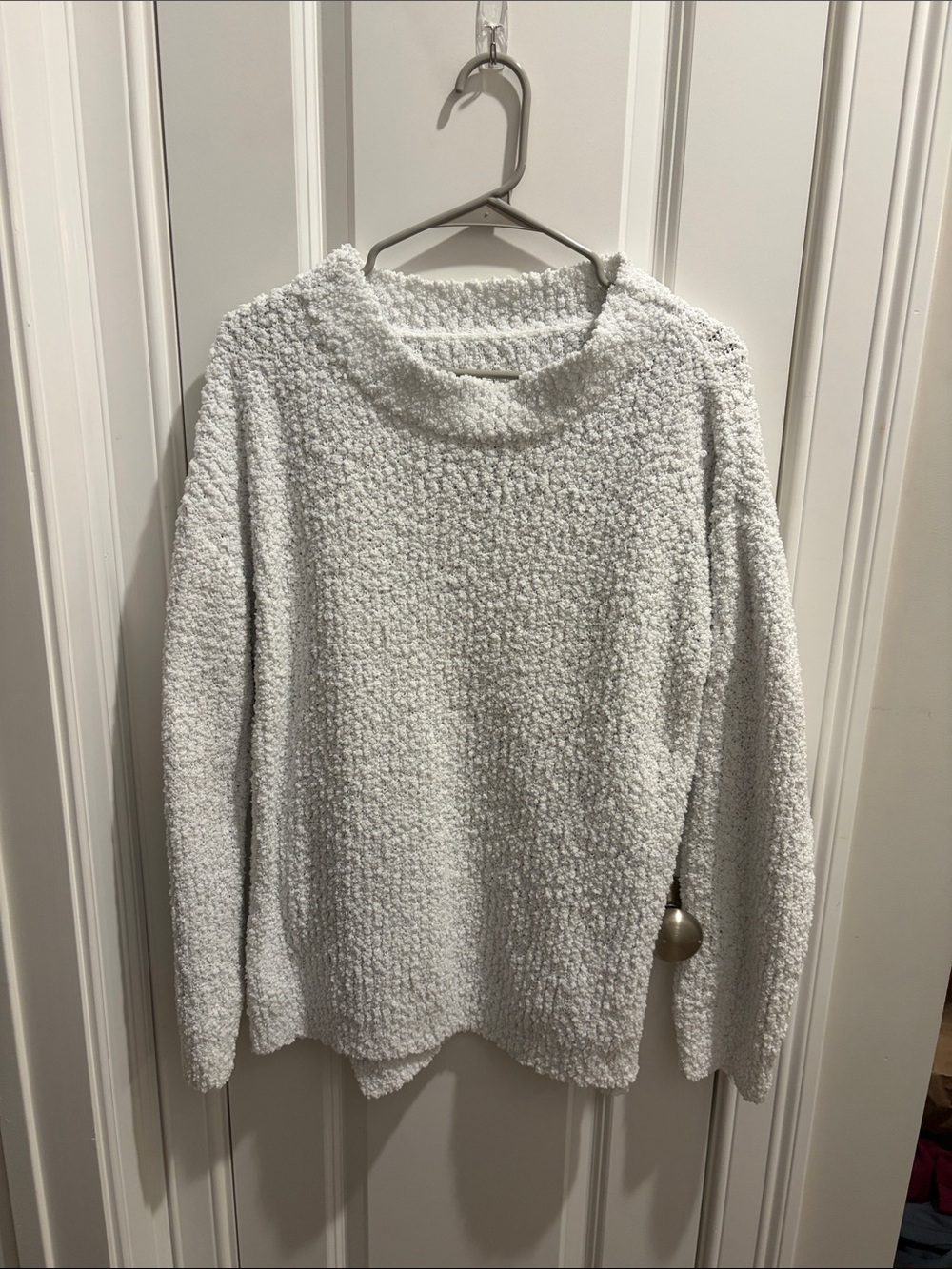 Cozy White Bouclé Sweater - Brand Unspecified